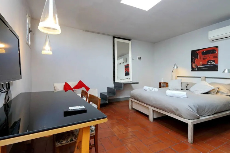 Trastevere Large Apartment With Terrace