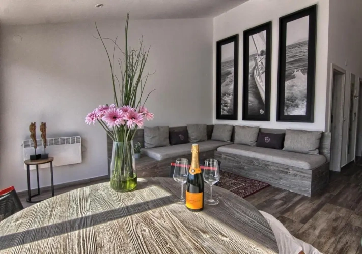 Penthouse Apartment