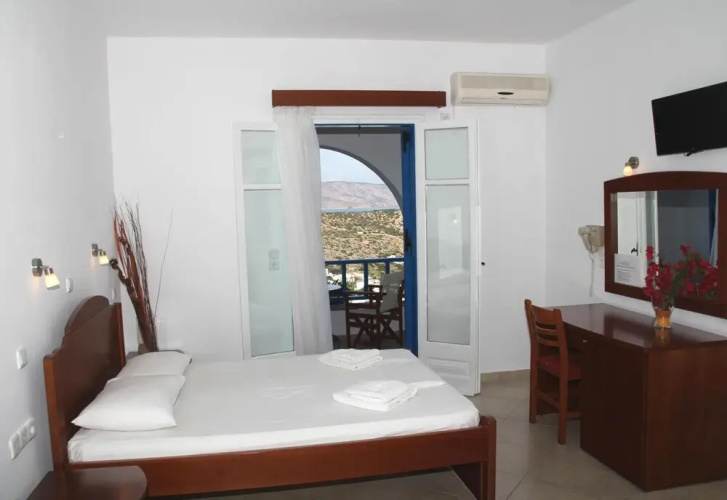 Aiolos Hotel