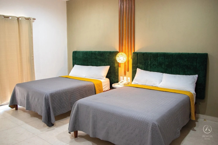 Acacia Hotel