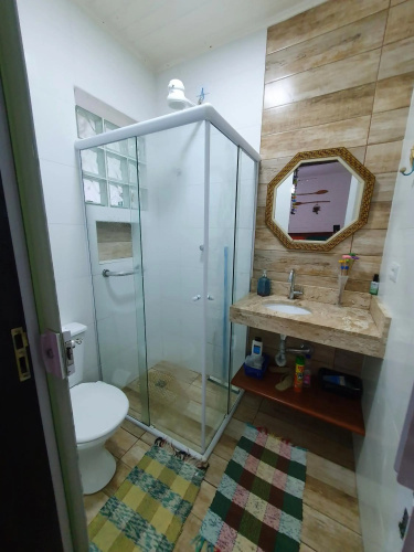 Apartamento com 2 quartos, piscina e churrasqueira, próximo à Praia do Itaguá