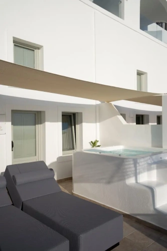 1 Bedroom Suite