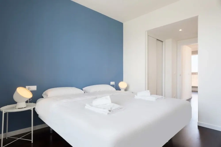 3 Bedrooms Comfort Apartment with balcony
