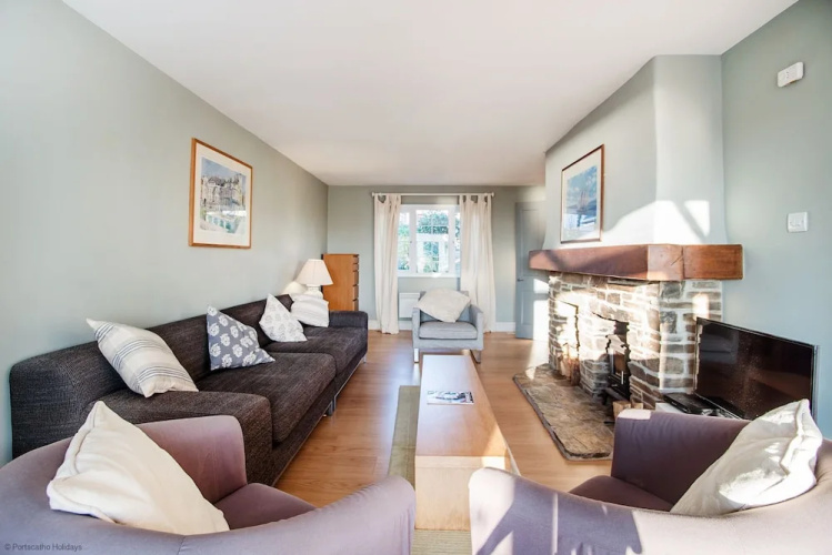 Medlar Cottage
