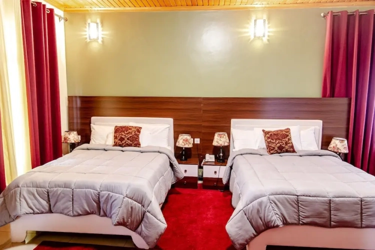Deluxe Quadruple room
