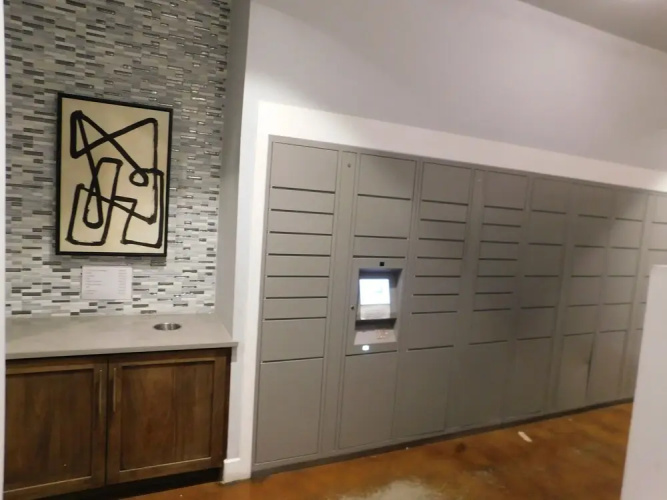 Dream Suites At River East