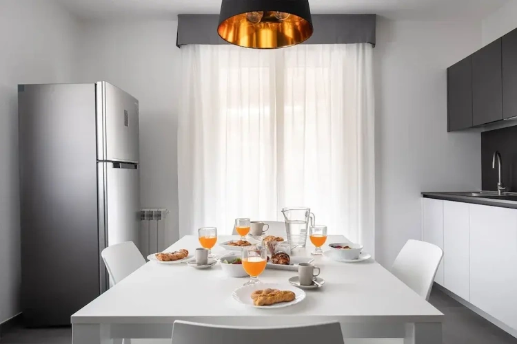 2 Bedrooms Apartment with balcony