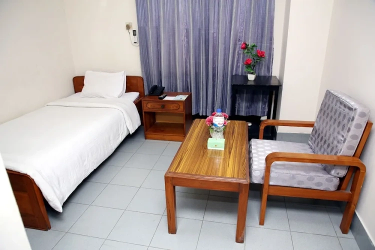 Standard Single room
