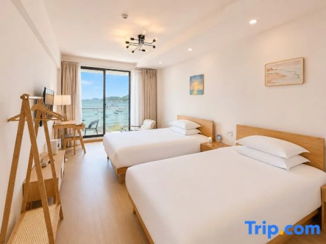 Standard Family room with sea view