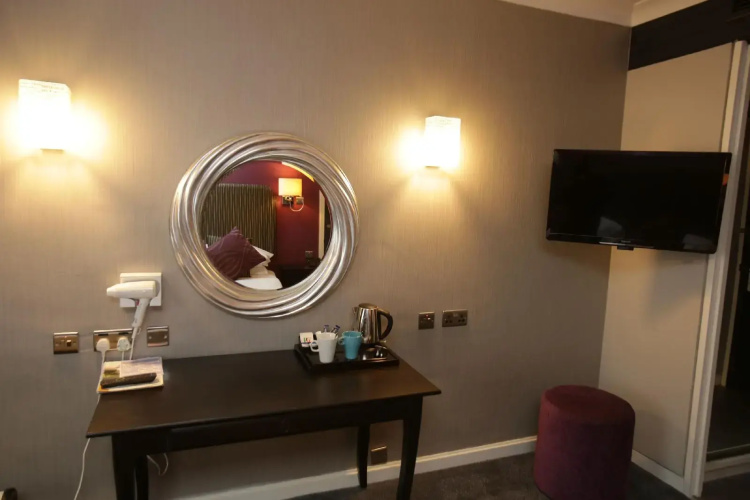 The Bruce Hotel