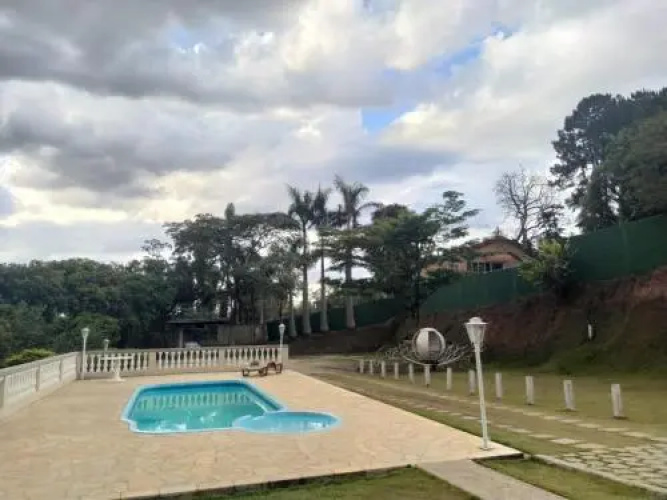 Chácara em Serra Negra