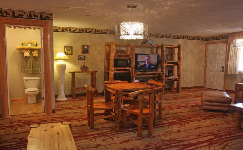 Gateway Inn And Suites