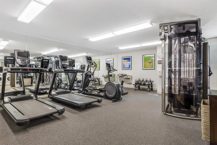 Sonesta Simply Suites Boston Burlington photo 20