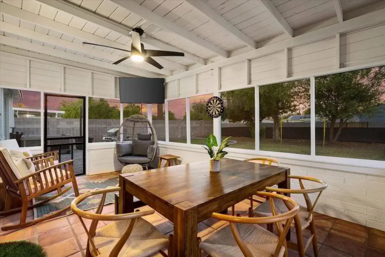 Mid-century Modern Oasis w Calm Backyard Escape