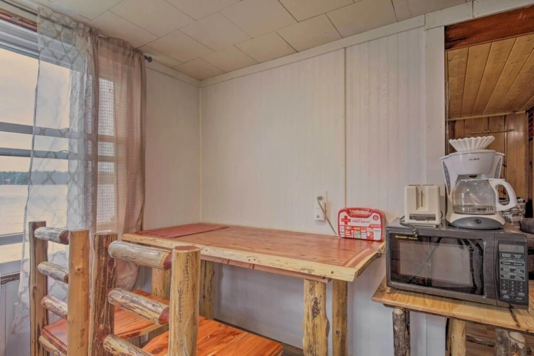 2 Bedrooms Cottage