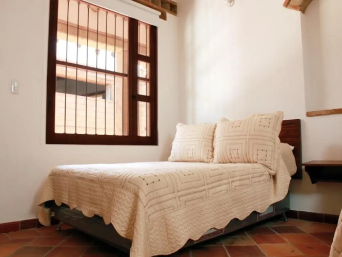 Standard Quadruple room with view