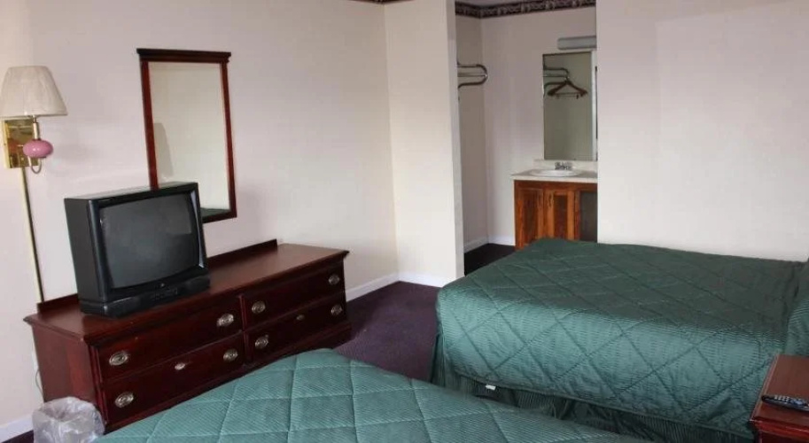 Savannah Lodge