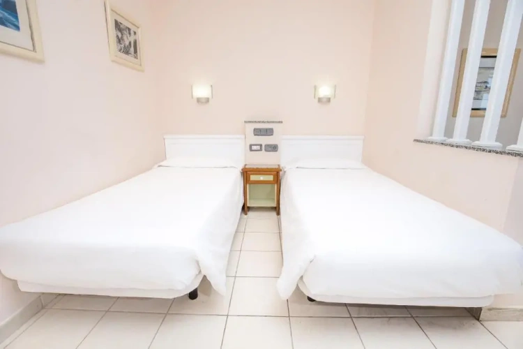 1 Bedroom Twin Apartment