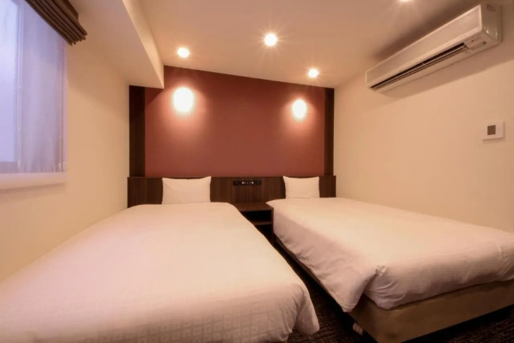 Twin room