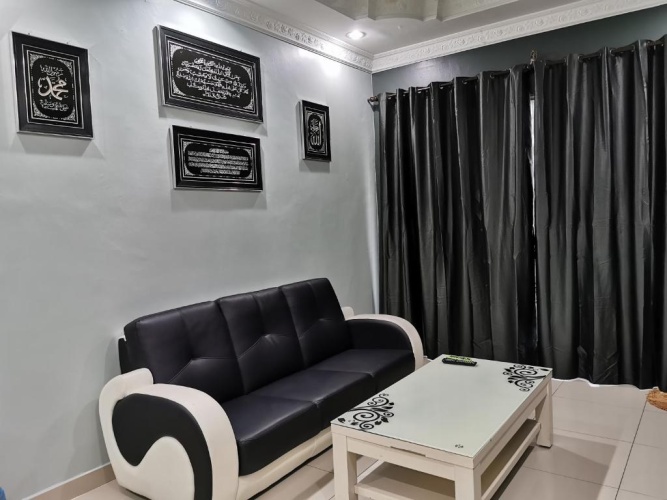 3 Bedrooms Cottage