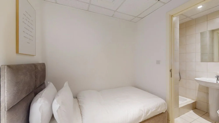 Marina Residence 1004