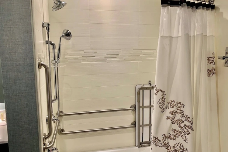 1 Bedroom Suite