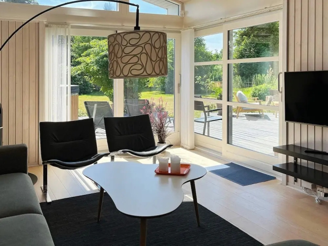 8 Person Holiday Home in Dronningmolle