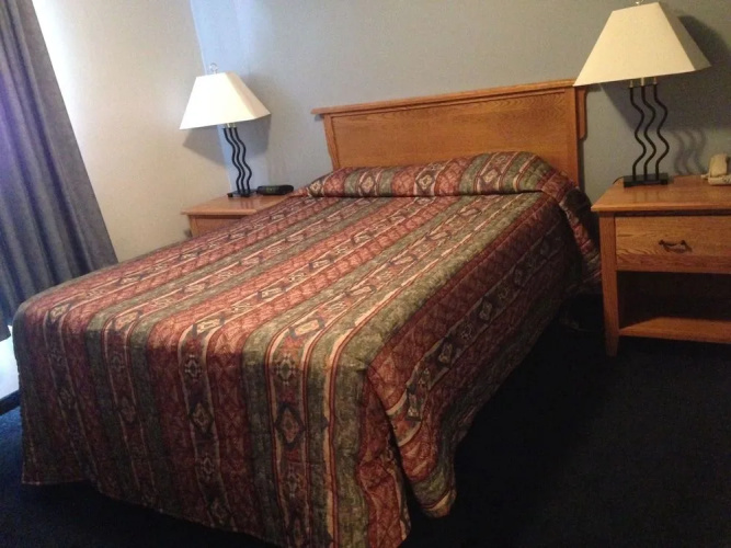 Misty Mountain Inn and Suites