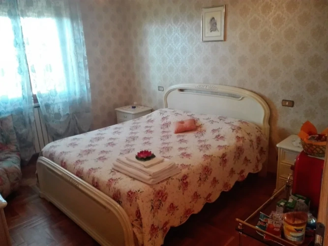 2 Bedrooms Standard Family room with balcony