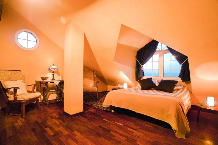 Superior Double room with city view