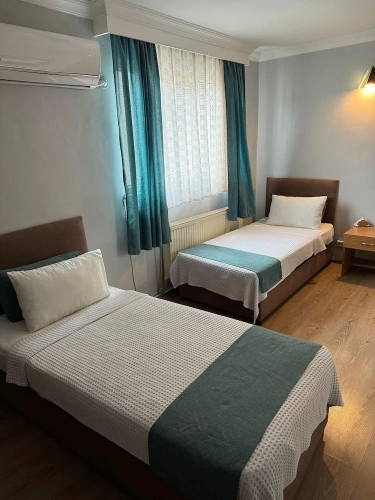 Economy Twin room with city view