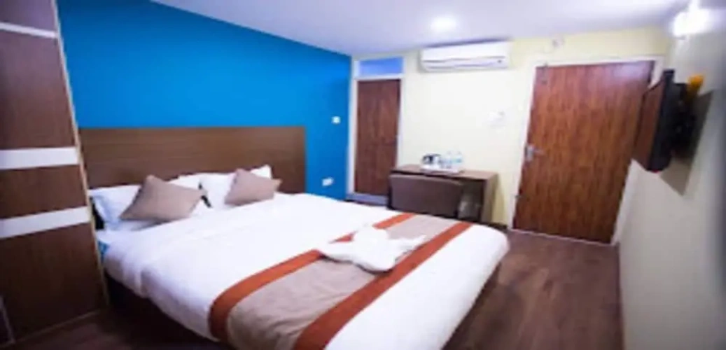 Economy room