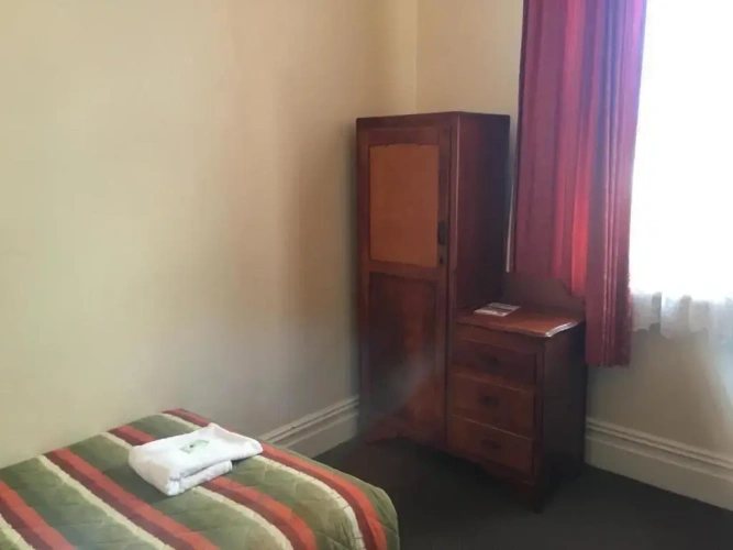 Standard Single room