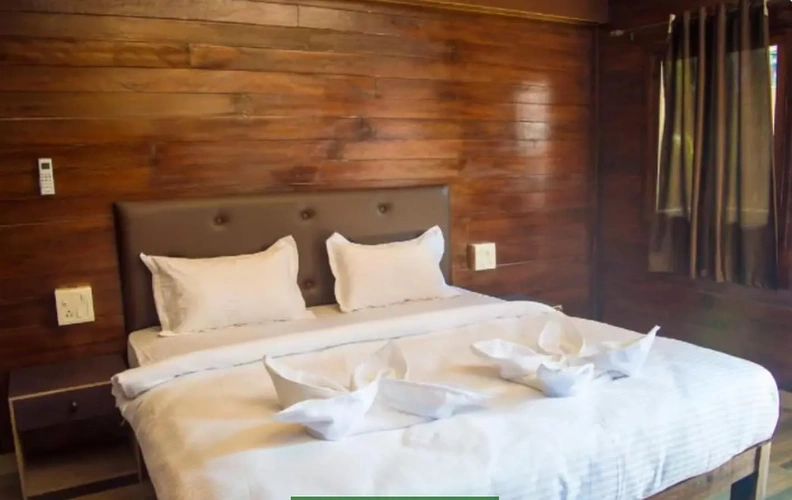 Deluxe Cottage