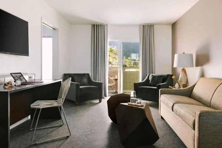 Suite