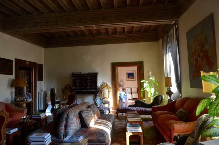 Exclusive Cairoli Apartment