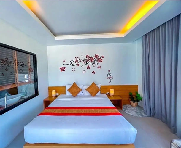 Deluxe room with sea view