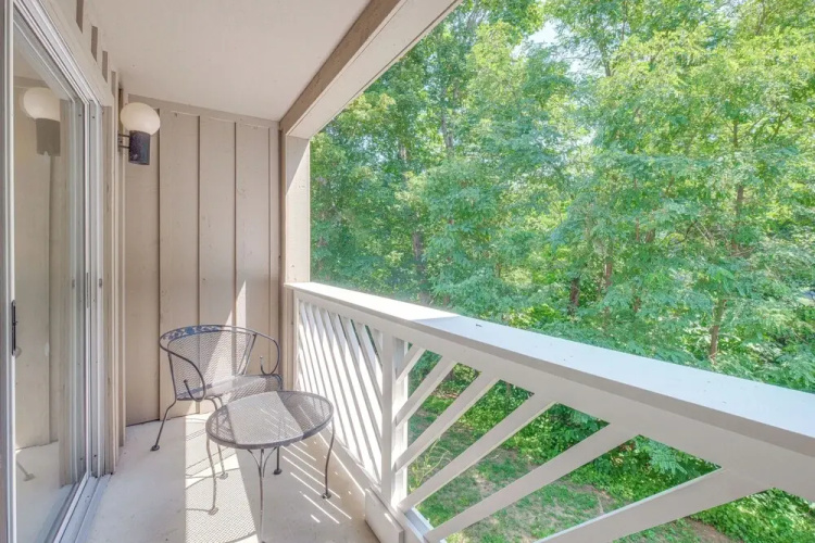 Resort Condo w/ Marina Access in Williamsburg!