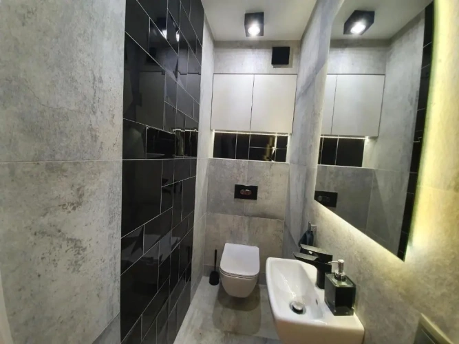 3 Bedrooms Apartment