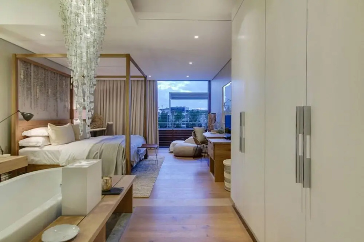 Modern Apartment in the De Waterkant w Rooftop Pool Loader B