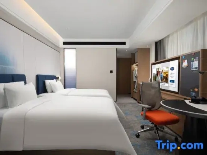Standard Twin room with sea view