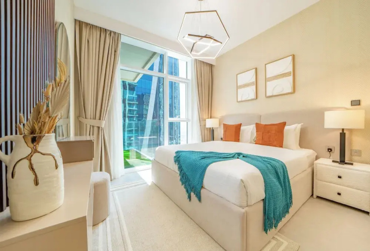 Impressive 2BR Apt with Premium