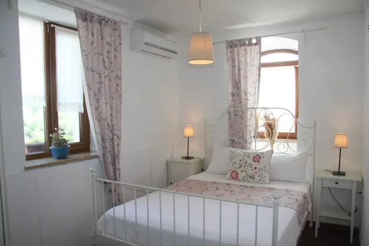 Ayana Guesthouse