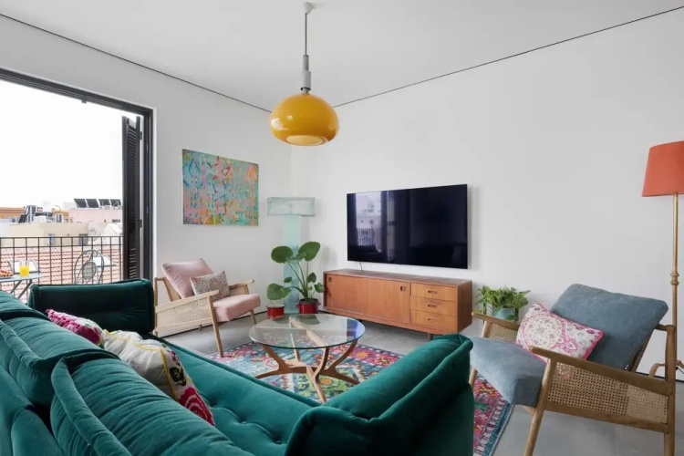 Netas Art by TLV2RENT