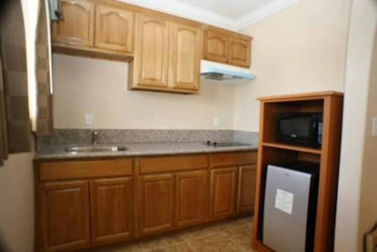 3Rd Avenue Inn photo 10