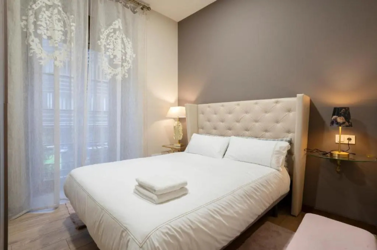 De La Guardia Suite 1