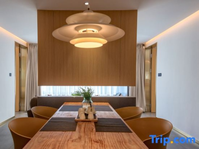 2 Bedrooms Suite