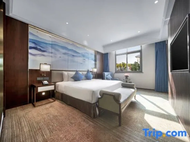 Deluxe Double Suite