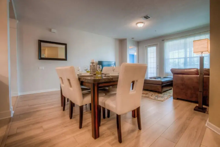 Tropicana Lakeview