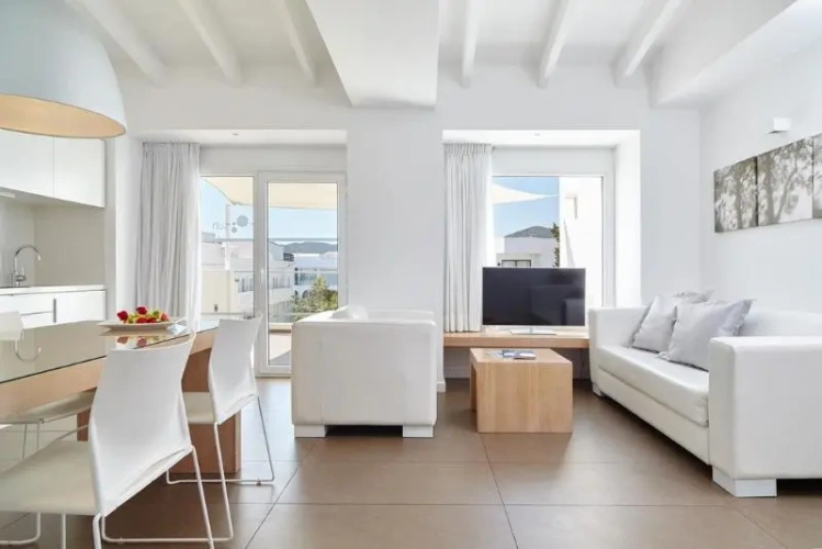 Standard Double Junior Suite